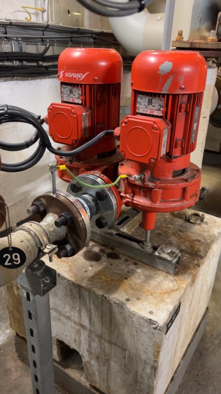 Remplacement d’une ancienne pompe Salmson JRL par une pompe Wilo France DPL pour notre client SPIE Facilities