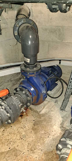 Remplacement d'une pompe Ksb ETABLOC dans un centre nautique