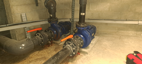 Remplacement d'une pompe Ksb ETABLOC dans un centre nautique