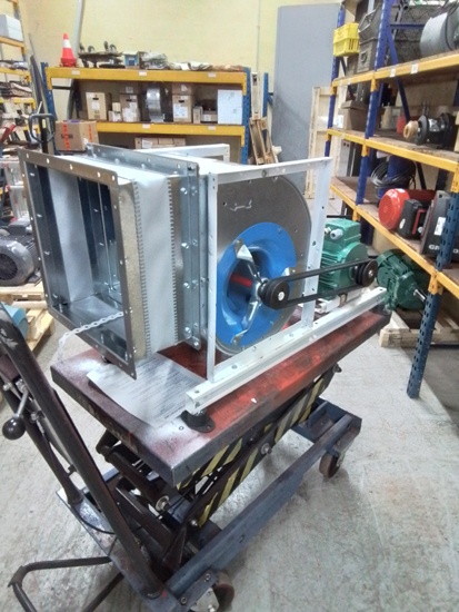 Réparation complète d’un caisson de ventilation industriel pour DALKIA à Fontenay-aux-Roses