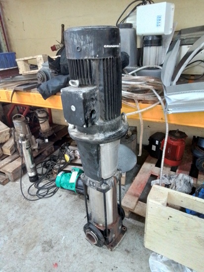 Réparation en urgence d’une pompe de surpression Grundfos CR32 dans un hôpital à Paris
