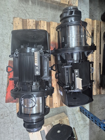 Remise à neuf de 2 pompes GRUNDFOS TPE 80-330/2 : une rénovation industrielle complète par MOTRALEC