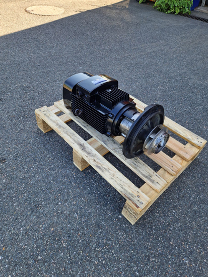 Réparation d'une pompe GRUNDFOS LPD industrielle : remise en état complète