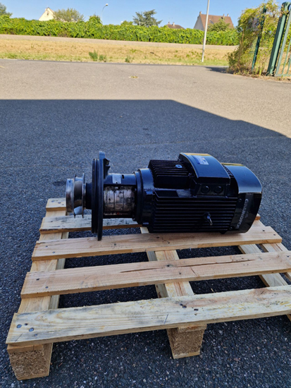 Réparation d'une pompe GRUNDFOS LPD industrielle : remise en état complète