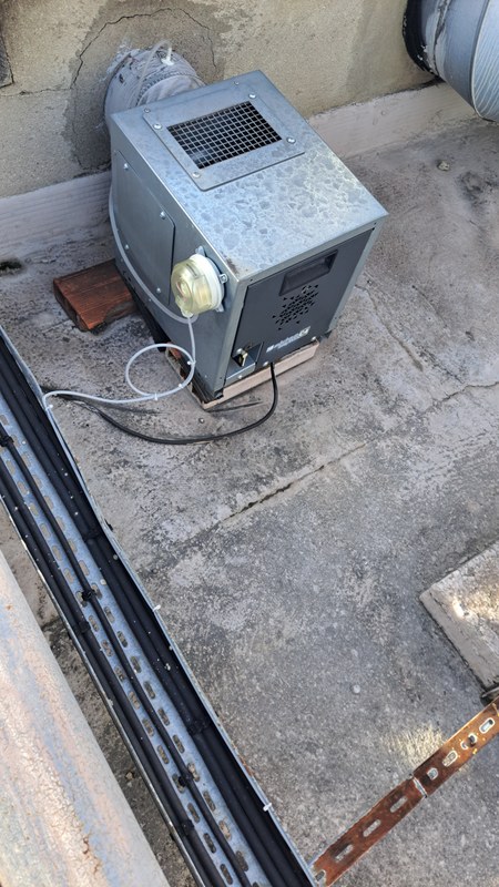 Remplacement d'un caisson extracteur de VMC Aldes à Paris 9e (75009)