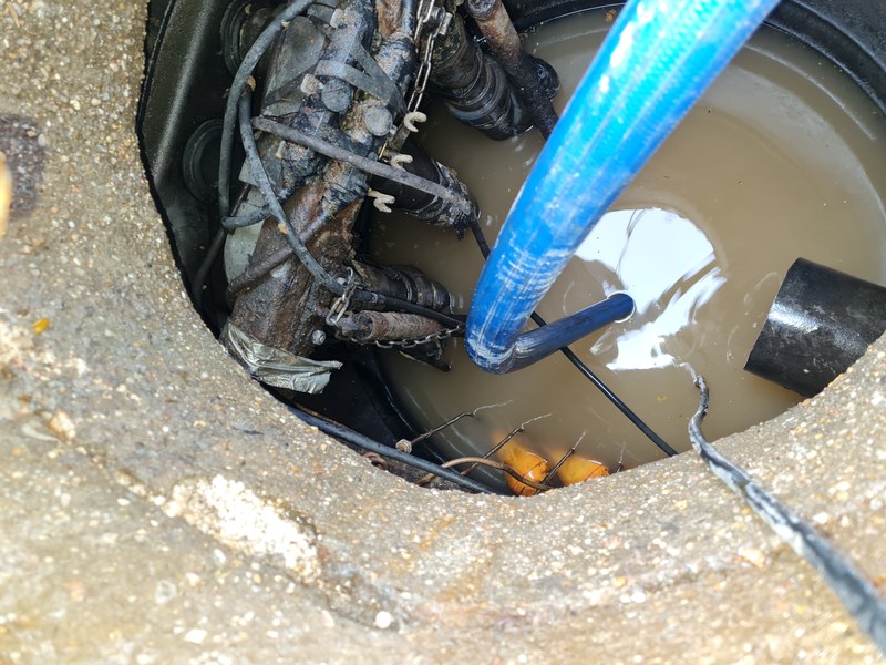 Remplacement de 2 pompes de relevage KSB Amarex à Vélizy-Villacoublay (Yvelines, 78140)