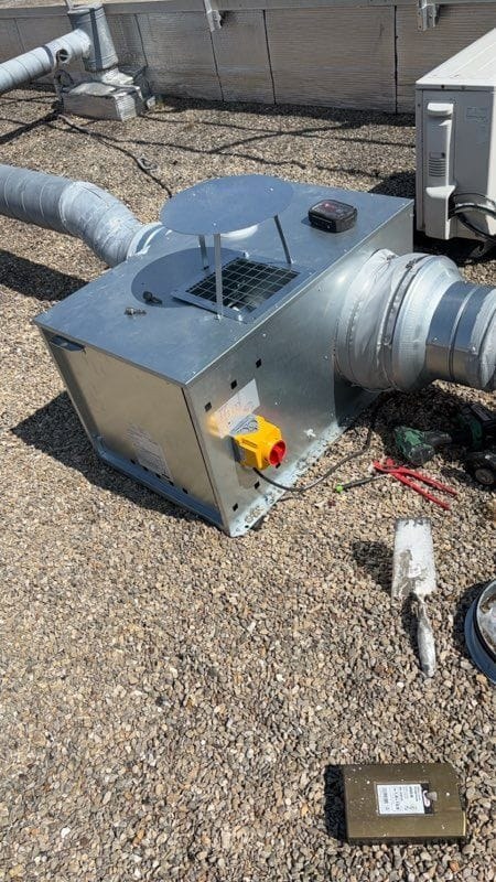 Remplacement de caissons de VMC Aldes VEC 240 à Villejuif (Val-de-Marne, 94800)