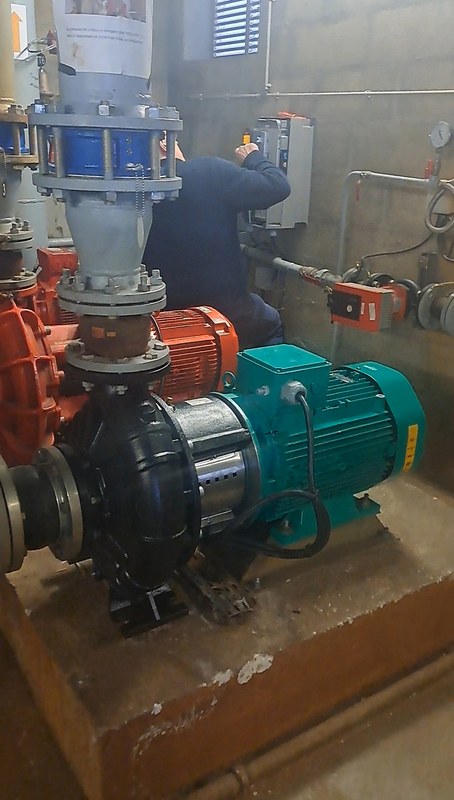 Remplacement d'une pompe Wilo Atmos Giga-B et clapets à Thiais (Val-de-Marne, 94320)