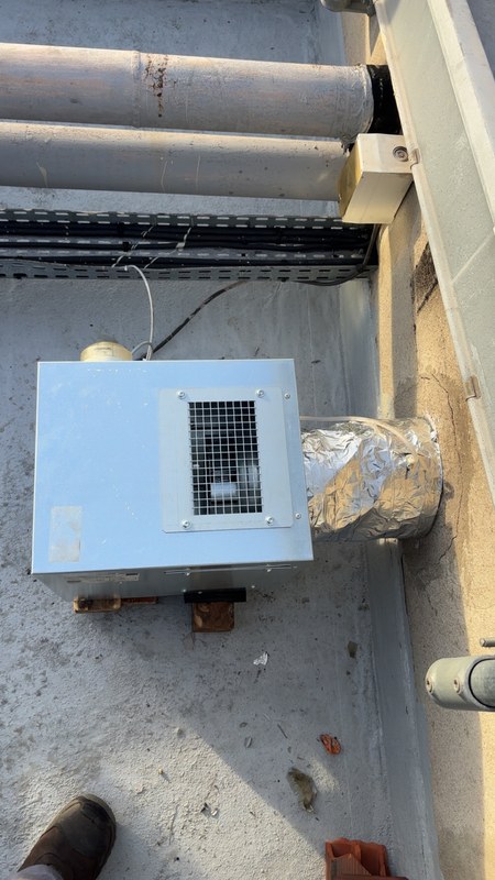 Remplacement d'un caisson extracteur de VMC Aldes à Paris 9e (75009)