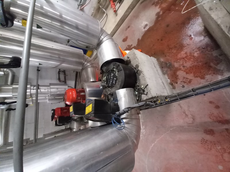 Remise en état d'une pompe d'eau glacée Salmson LRE208 à Saint-Denis (Seine-Saint-Denis, 93200)