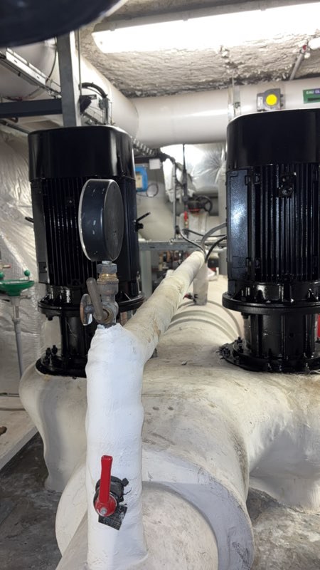 Remise en état d'une pompe d'eau glacée Grundfos TPD 150-220 à Colombes (Hauts-de-Seine, 92700)